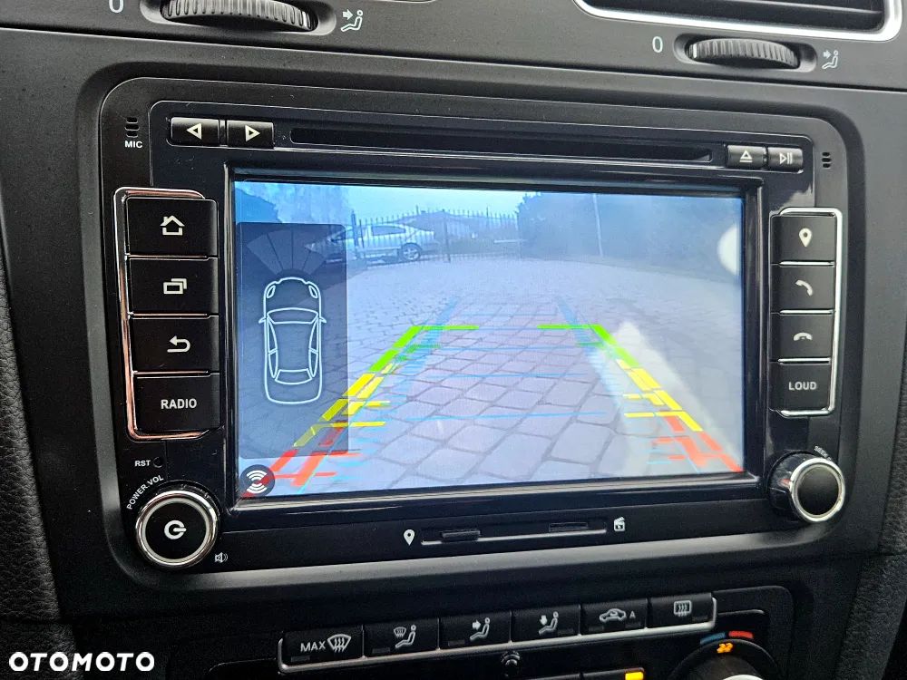 Volkswagen Golf 1.6 TDI DPF BlueMotion Technology MATCH - 26