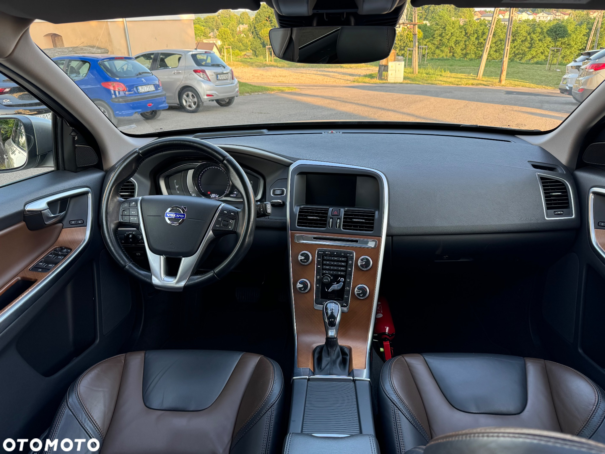Volvo XC 60 D4 Geartronic Summum - 13