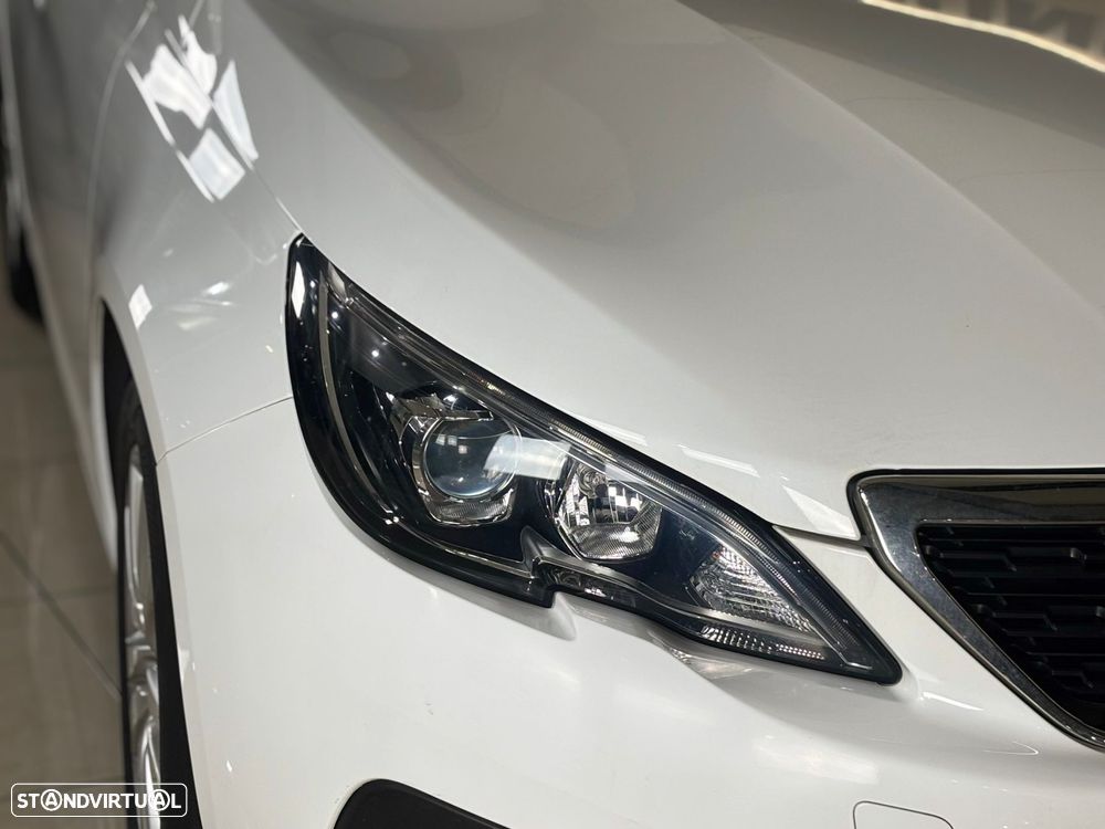 Peugeot 308 1.5 BlueHDi Style - 4