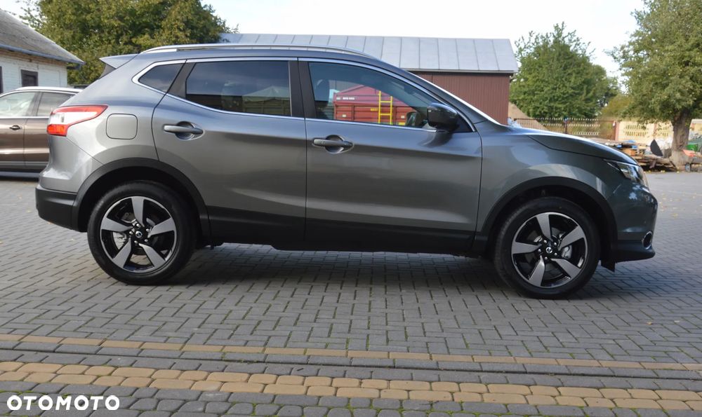 Nissan Qashqai - 11