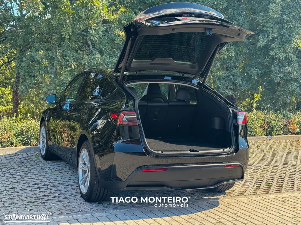 Tesla Model Y Tração Traseira - 36