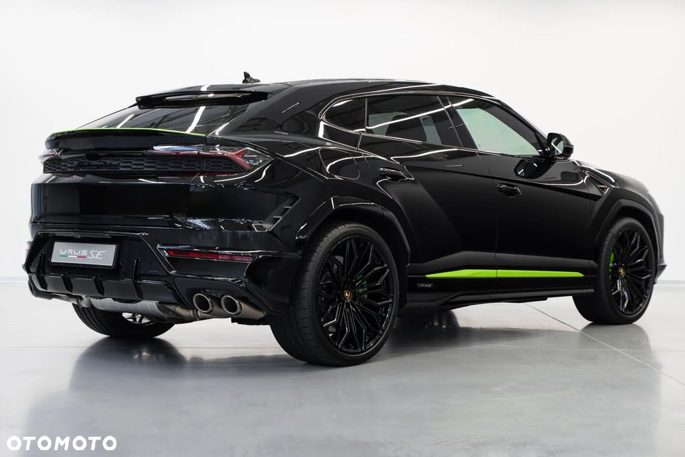 Lamborghini Urus - 7