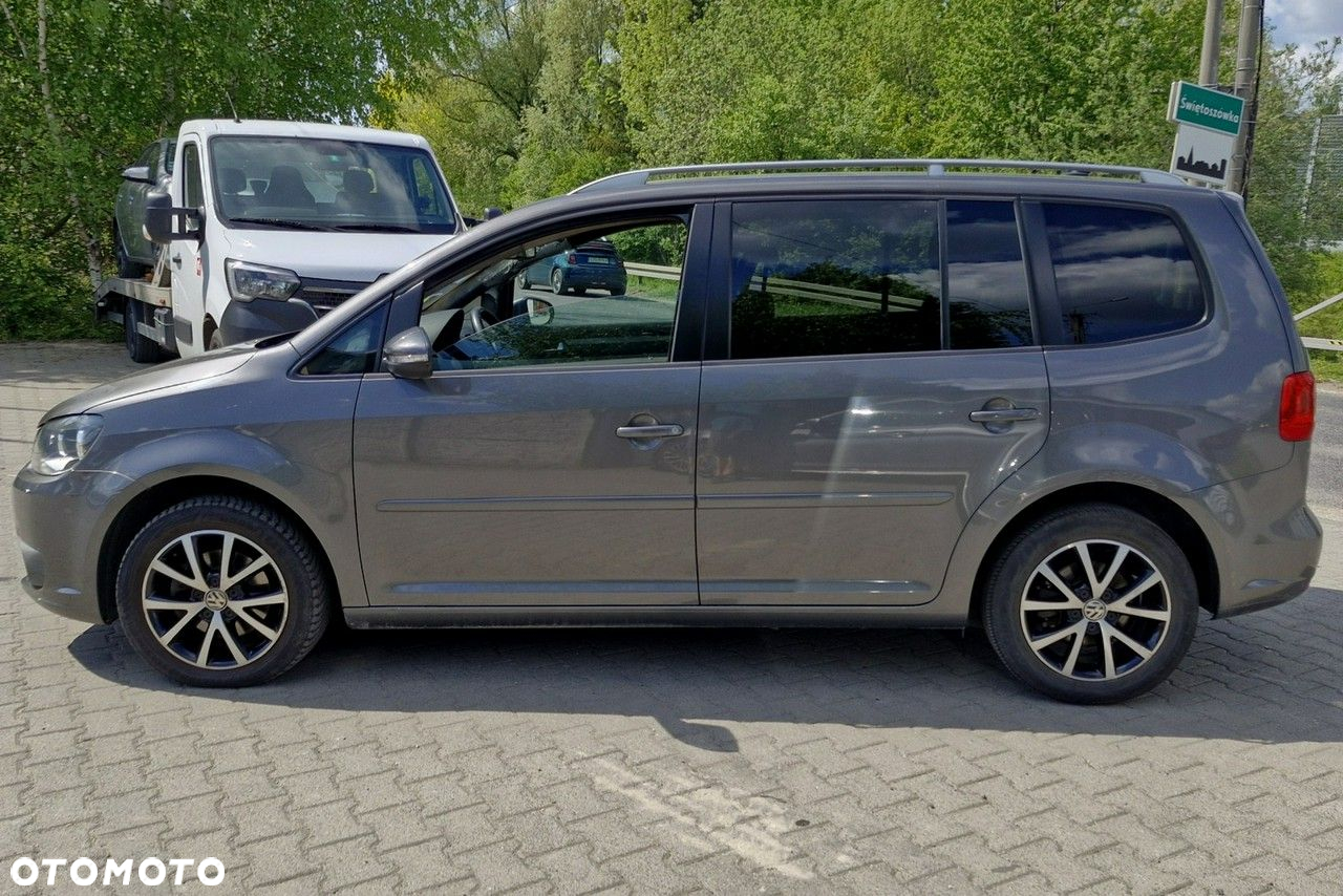 Volkswagen Touran 1.6 TDI DPF BlueMotion Technology STYLE - 7