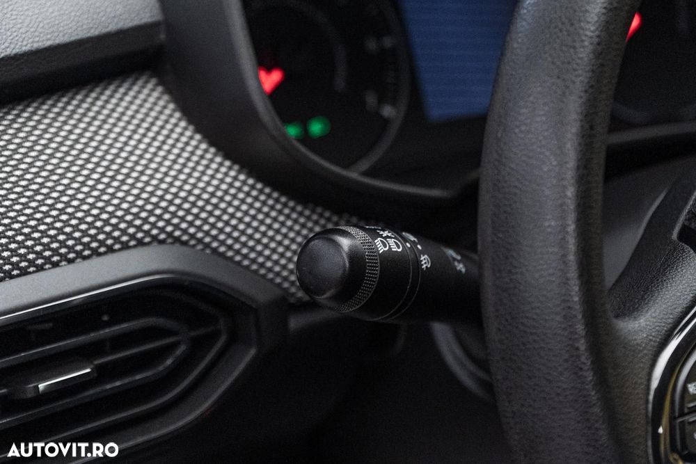 Dacia Logan TCe 90 MT6 Prestige - 18