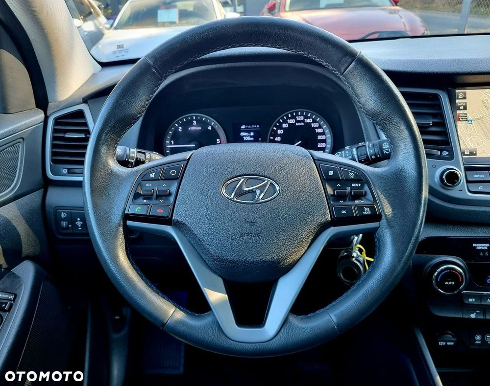 Hyundai Tucson blue 1.7 CRDi 2WD Style - 15