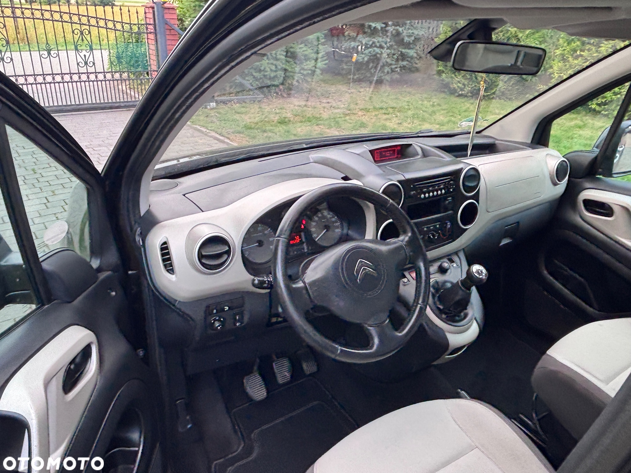Citroën Berlingo Multispace HDi 115 FAP Selection - 21