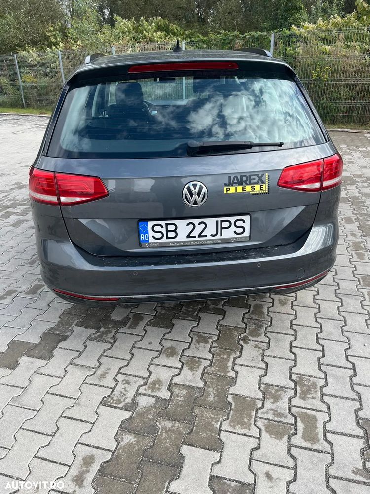Volkswagen Passat - 14