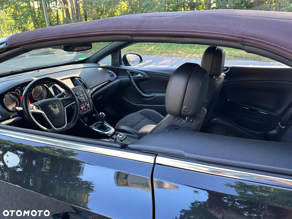 Opel Cascada 1.4 T Cosmo S&S EU6 - 21