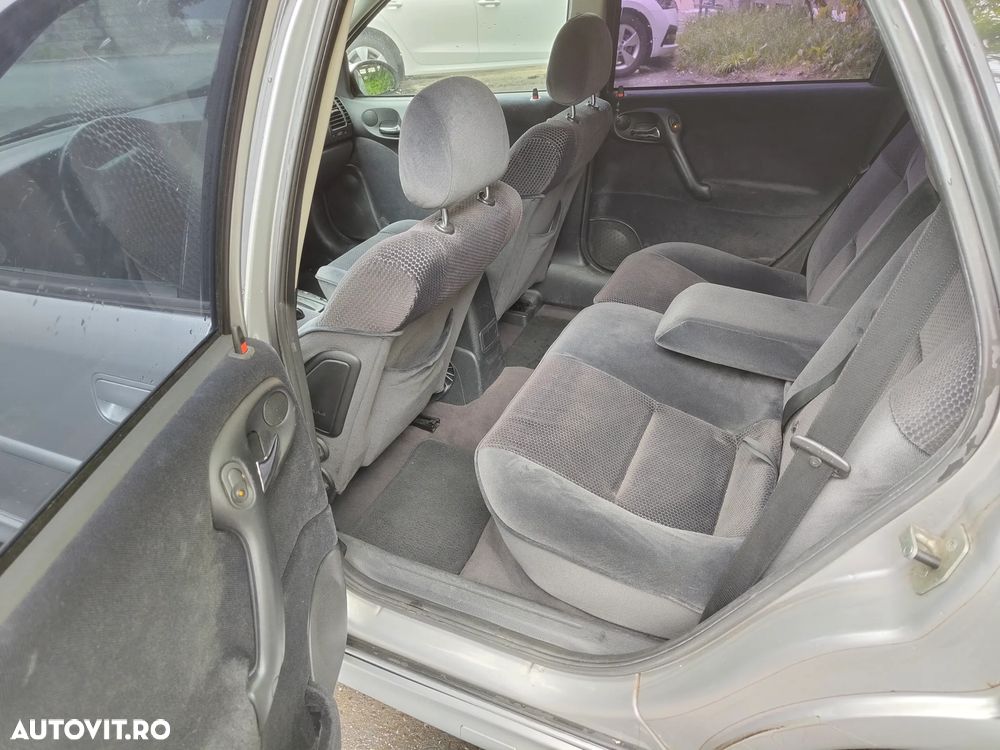 Opel Vectra - 8