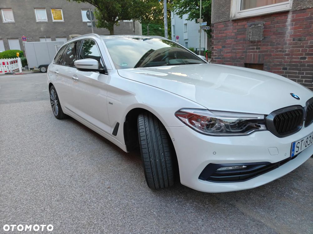 BMW Seria 5 520d Sport Line sport - 13