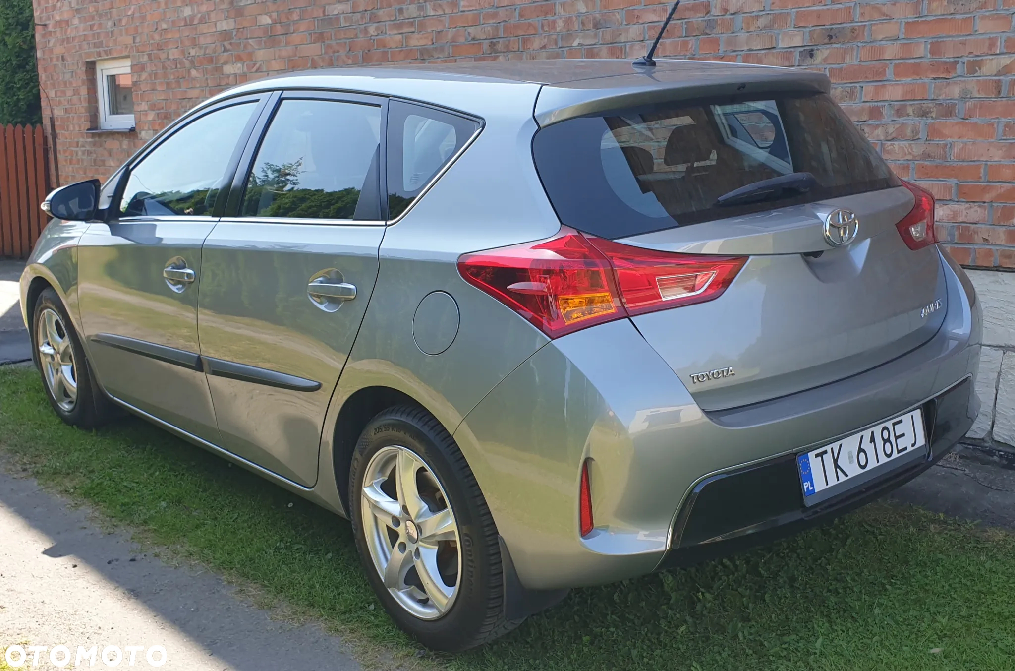 Toyota Auris 1.33 VVT-i Life Comfort - 18
