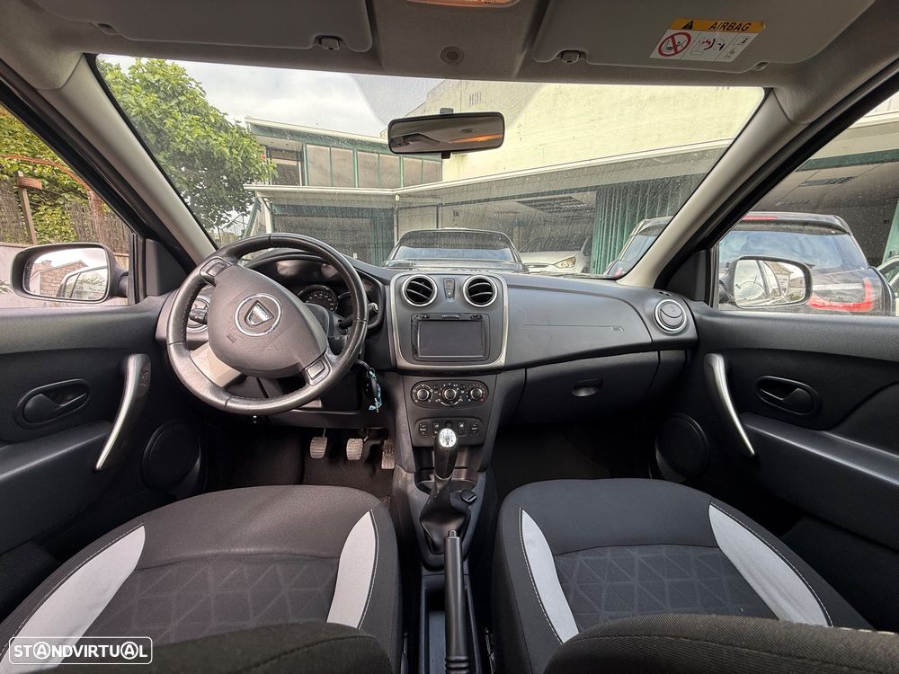 Dacia Sandero 1.5 dCi Stepway - 9