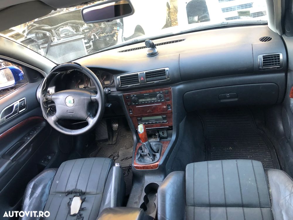 Dezmembrez Skoda Superb 1 albastru 1,9 TDI 2003 - 5