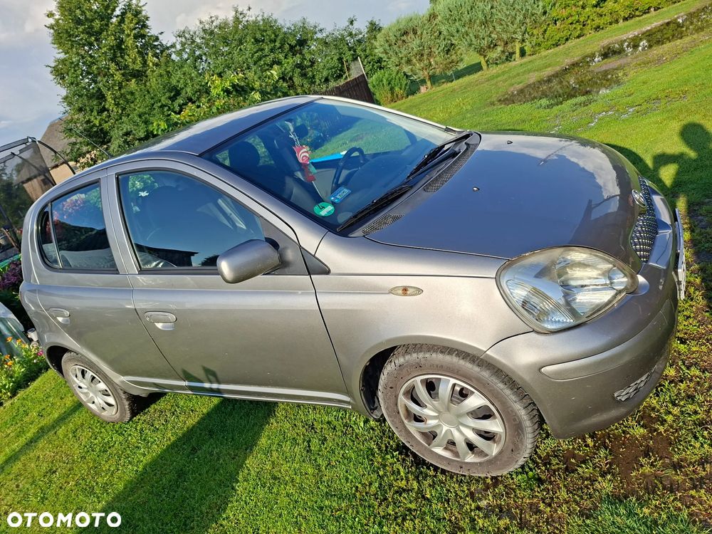 Toyota Yaris 1.4 D-4D - 1