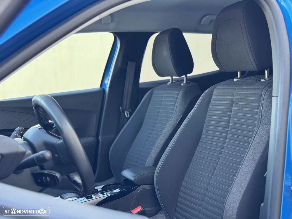 Peugeot e-2008 Style - 8