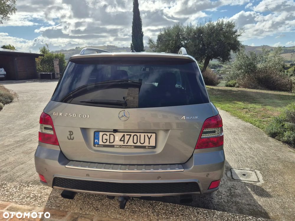 Mercedes-Benz Glk 2011 photo 4