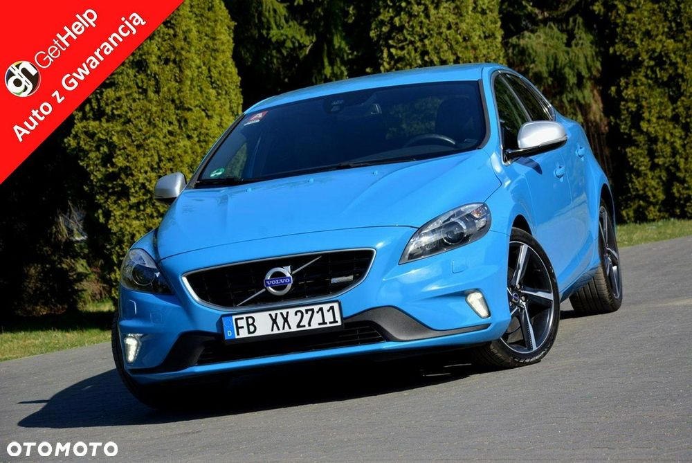Volvo V40 T3 R-Design Momentum - 1
