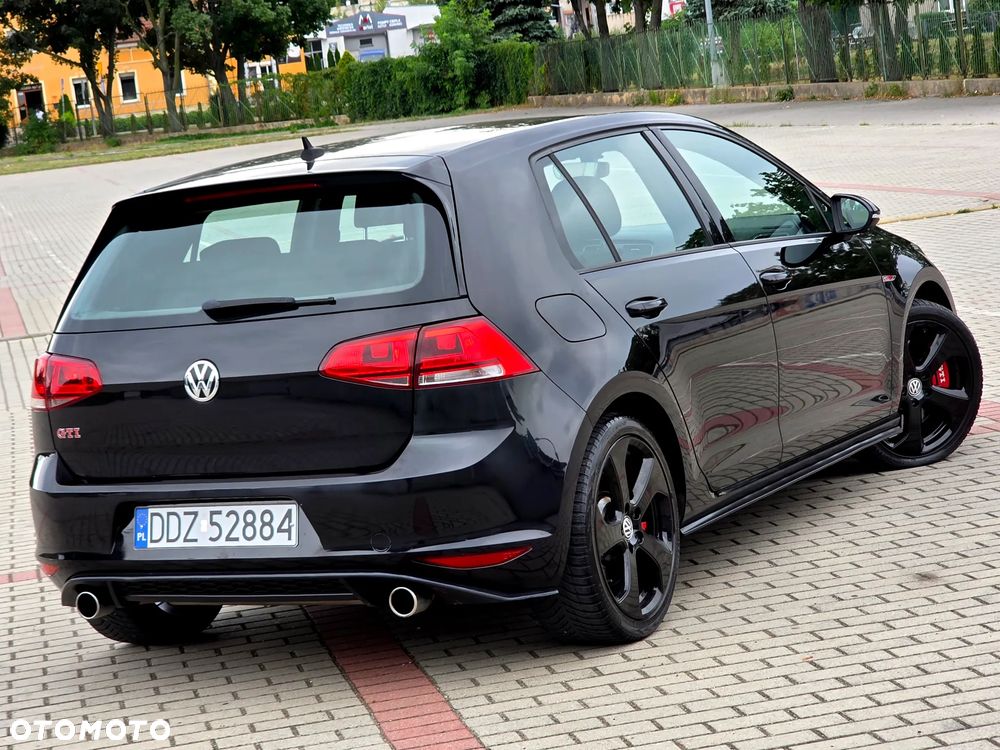 Volkswagen Golf 2.0 TSI BMT GTI Performance DSG - 11