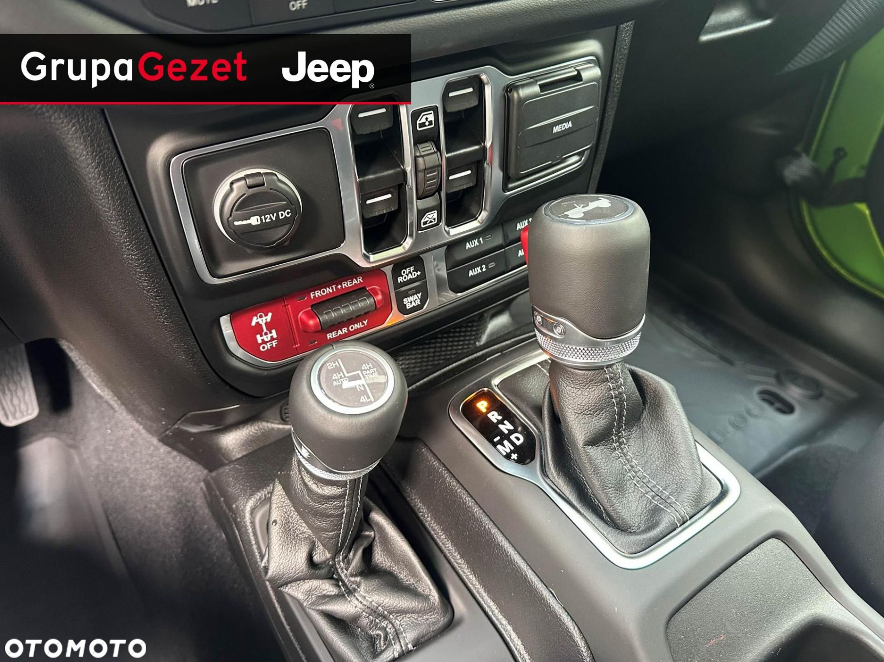 Jeep Wrangler - 15