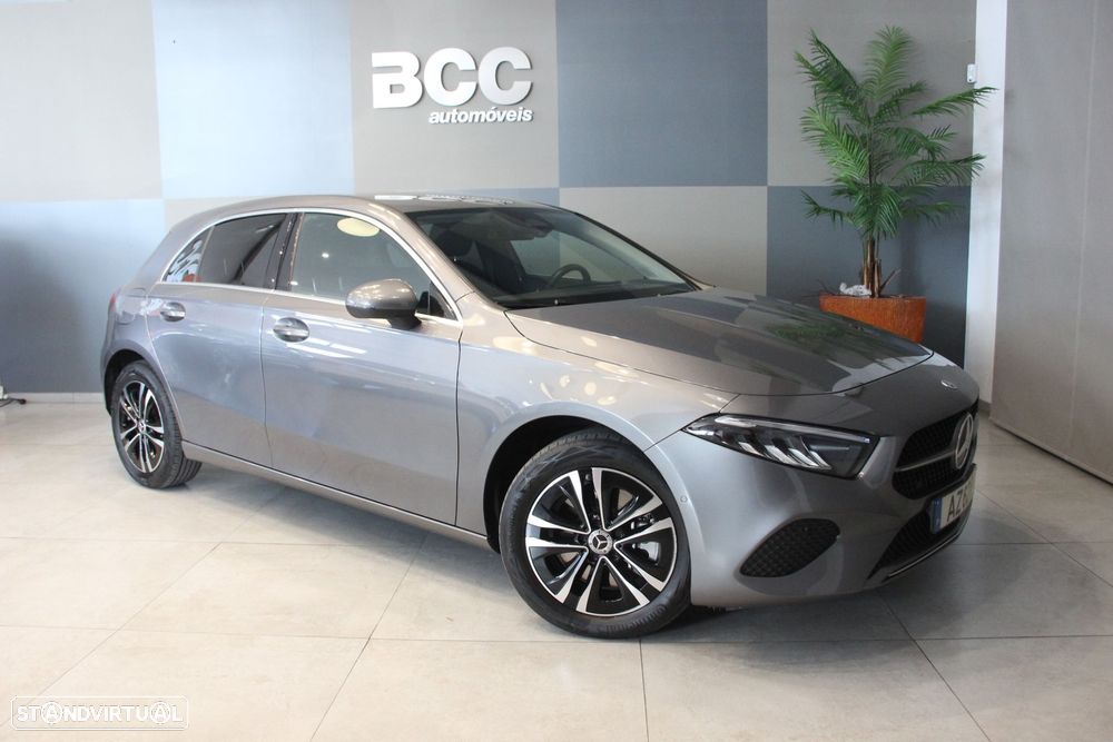 Mercedes-Benz A 250 e Progressive - 1