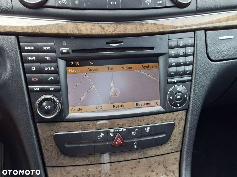Mercedes-Benz Klasa E 220 CDI Automatik Avantgarde - 20