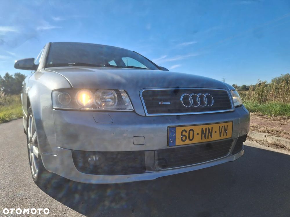Audi A4 Limousine 2 - 6