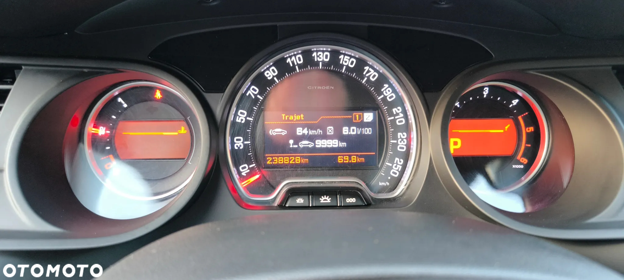 Citroën C5 3.0 HDi V6 Exclusive - 19