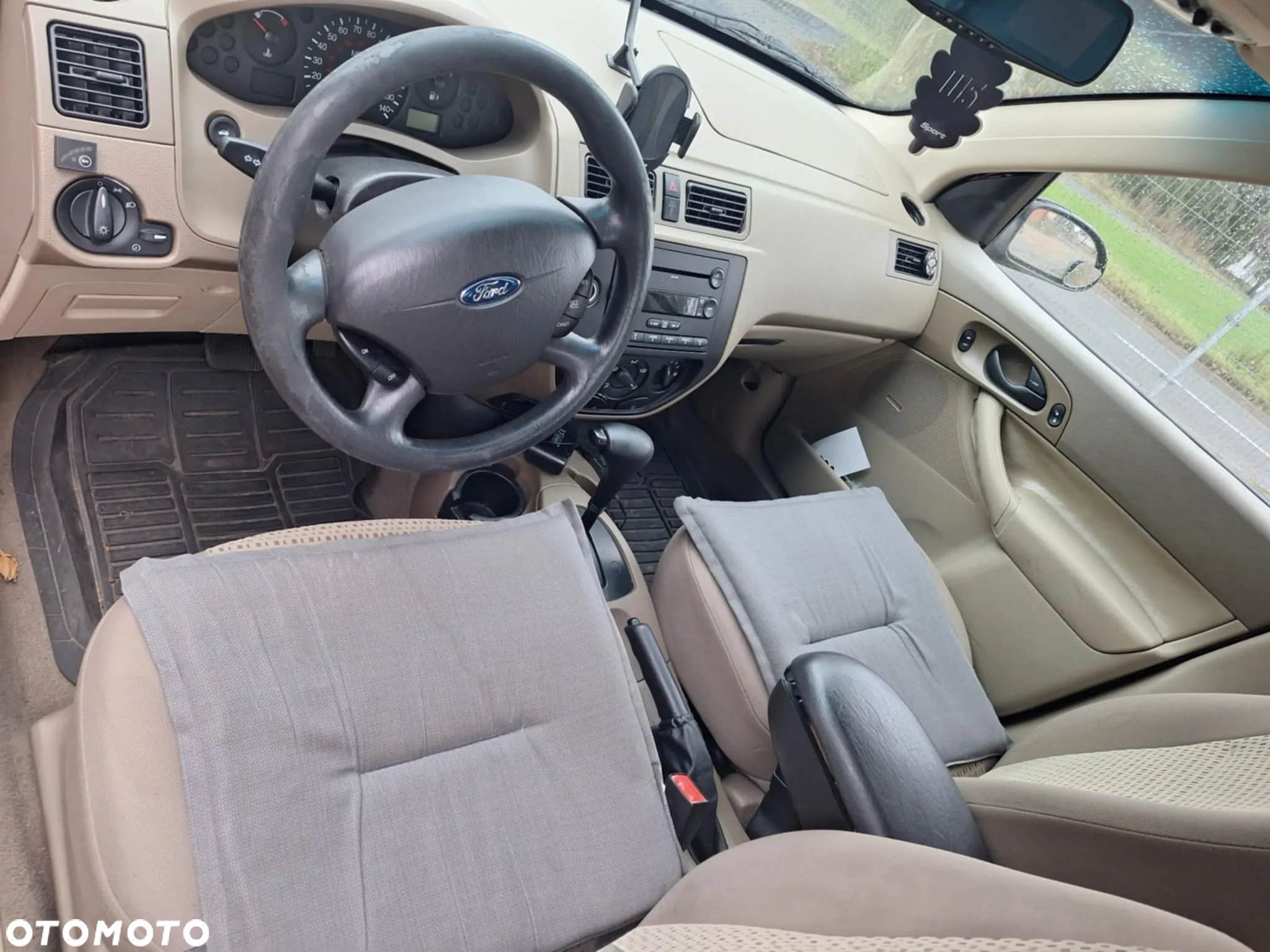 Ford Focus 2.0 Ghia - 4