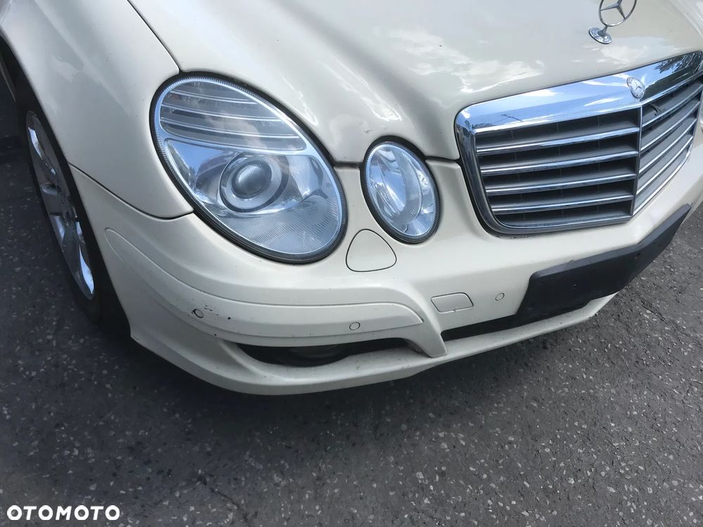 Mercedes E-Klasa W211 06-08 Lift Kompletny Przód Błotnik Pas Przedni Lampy Xenon Zderzak 6xPDC - 2