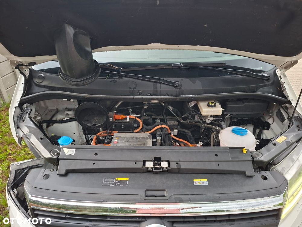 Volkswagen Crafter - 19