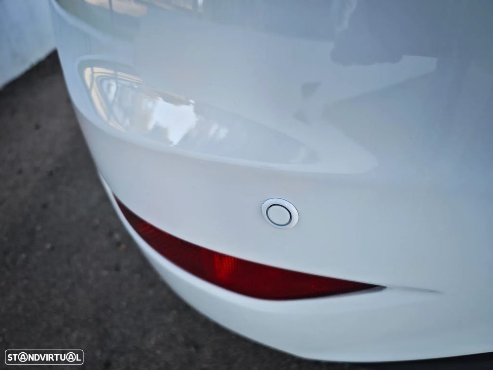 Ford Fiesta 1.0 T EcoBoost STLine - 24