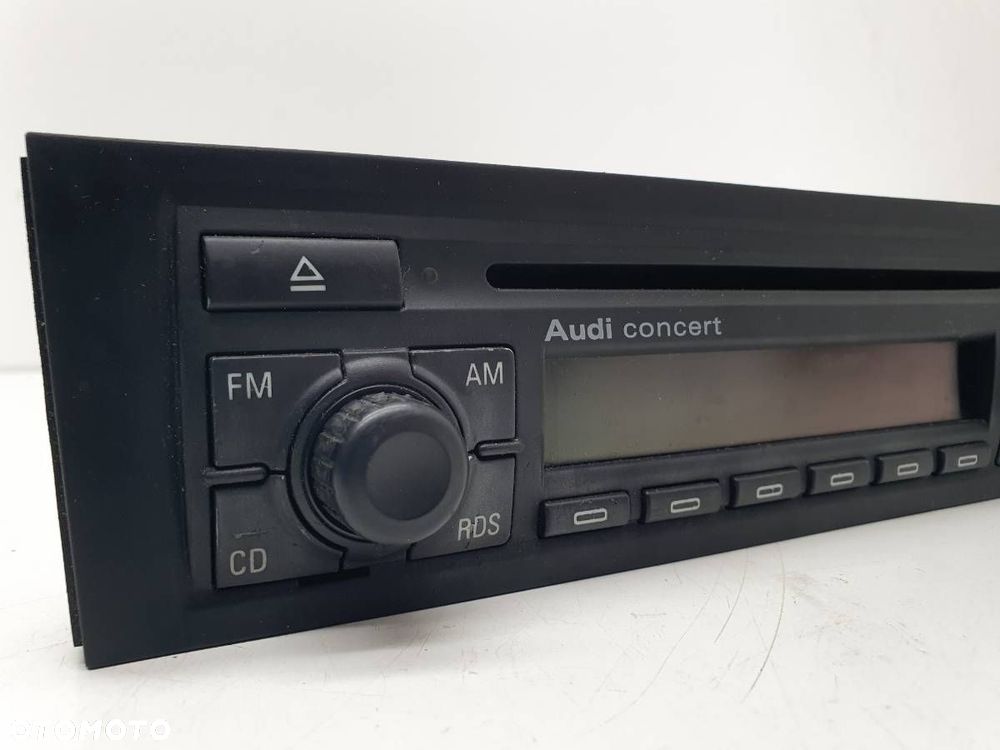 RADIO ODTWARZACZ CD AUDI CONCERT A3 8L 8P A4 B6 B7 - 2