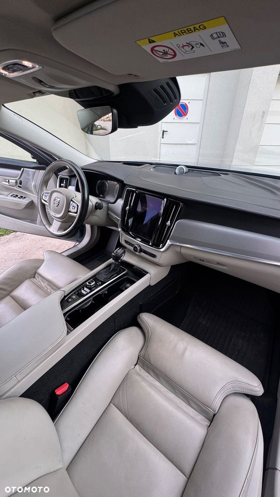 Volvo S90 D4 Inscription - 10