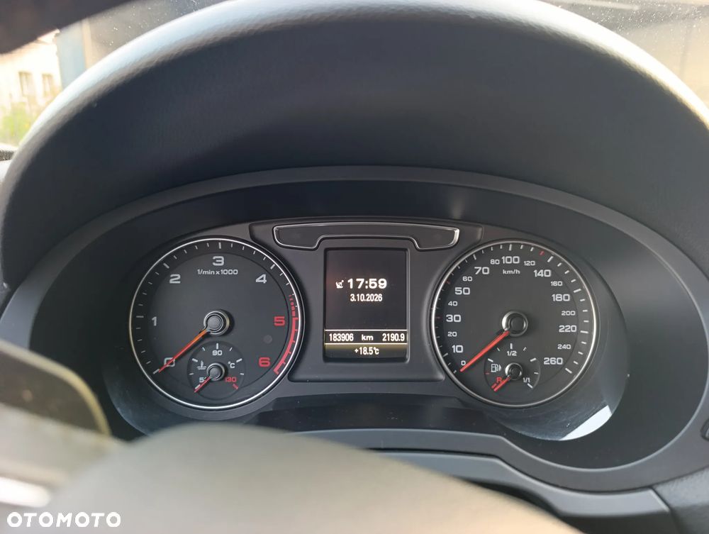 Audi Q3 2.0 TDI Quattro S tronic - 14