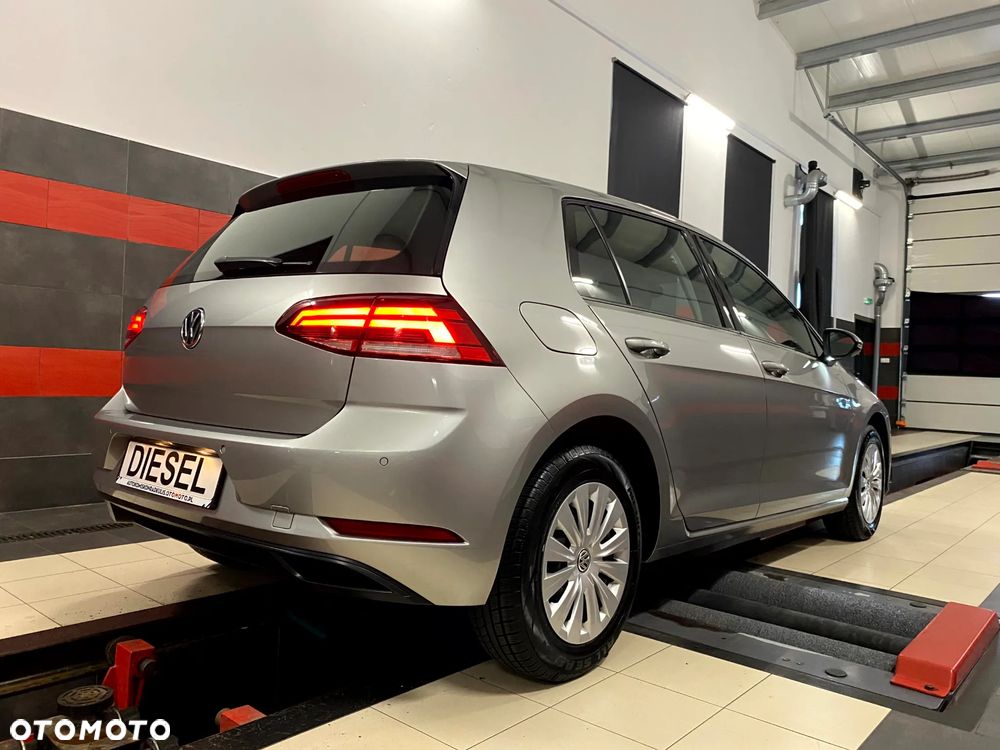 Volkswagen Golf 1.6 TDI BMT Start - 10