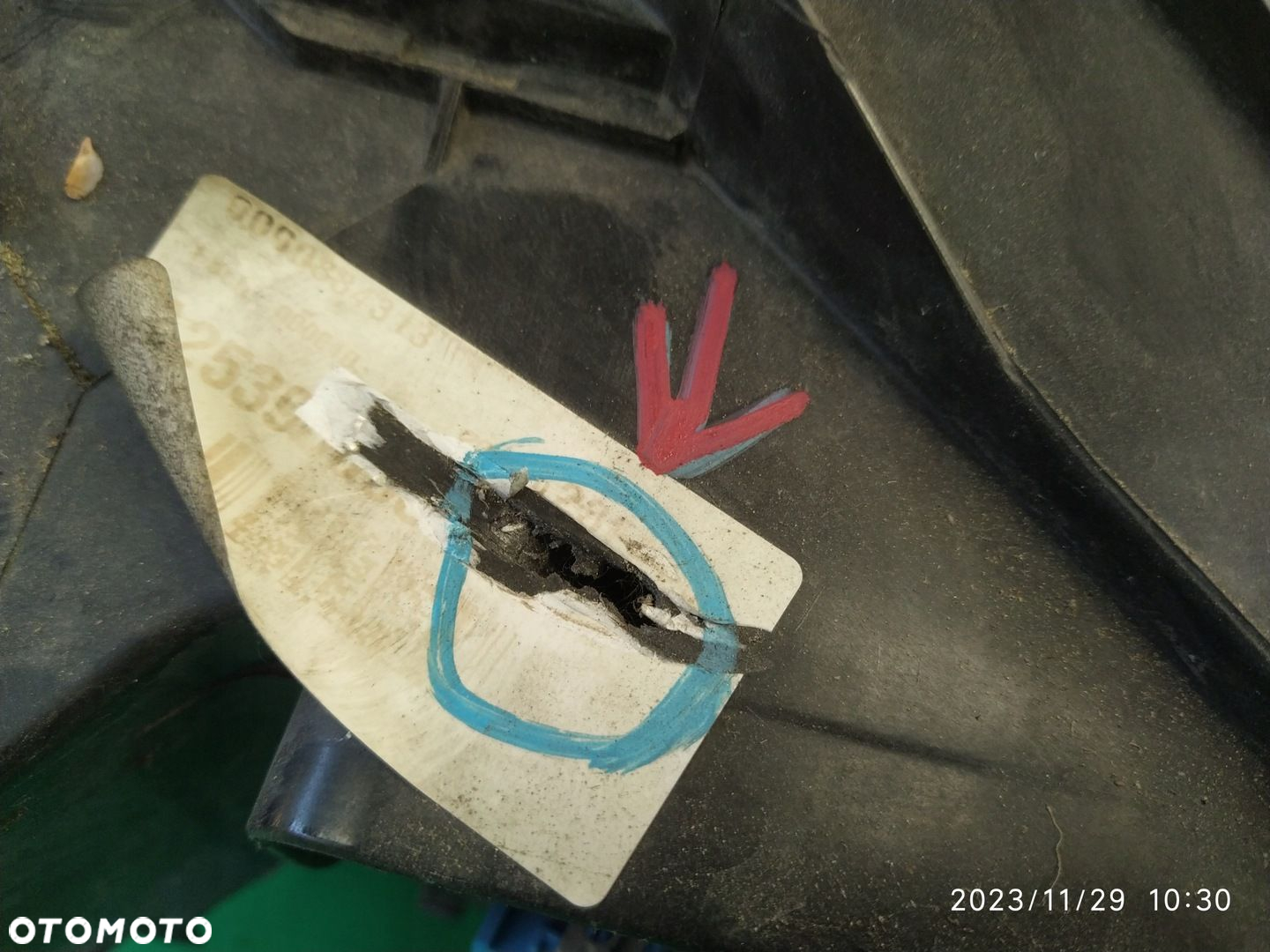 LAMPA PRAWY PRZÓD MERCEDES GLC W253 A2539065801 - 9