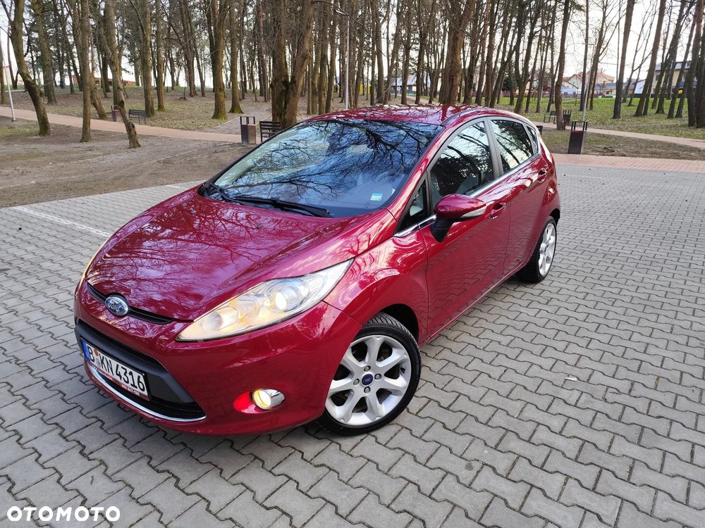 Ford Fiesta - 2