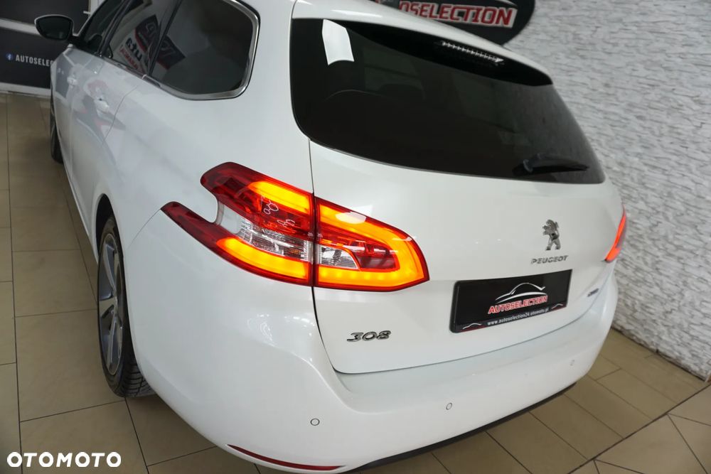 Peugeot 308 BlueHDi FAP 120 Stop&Start Style - 19