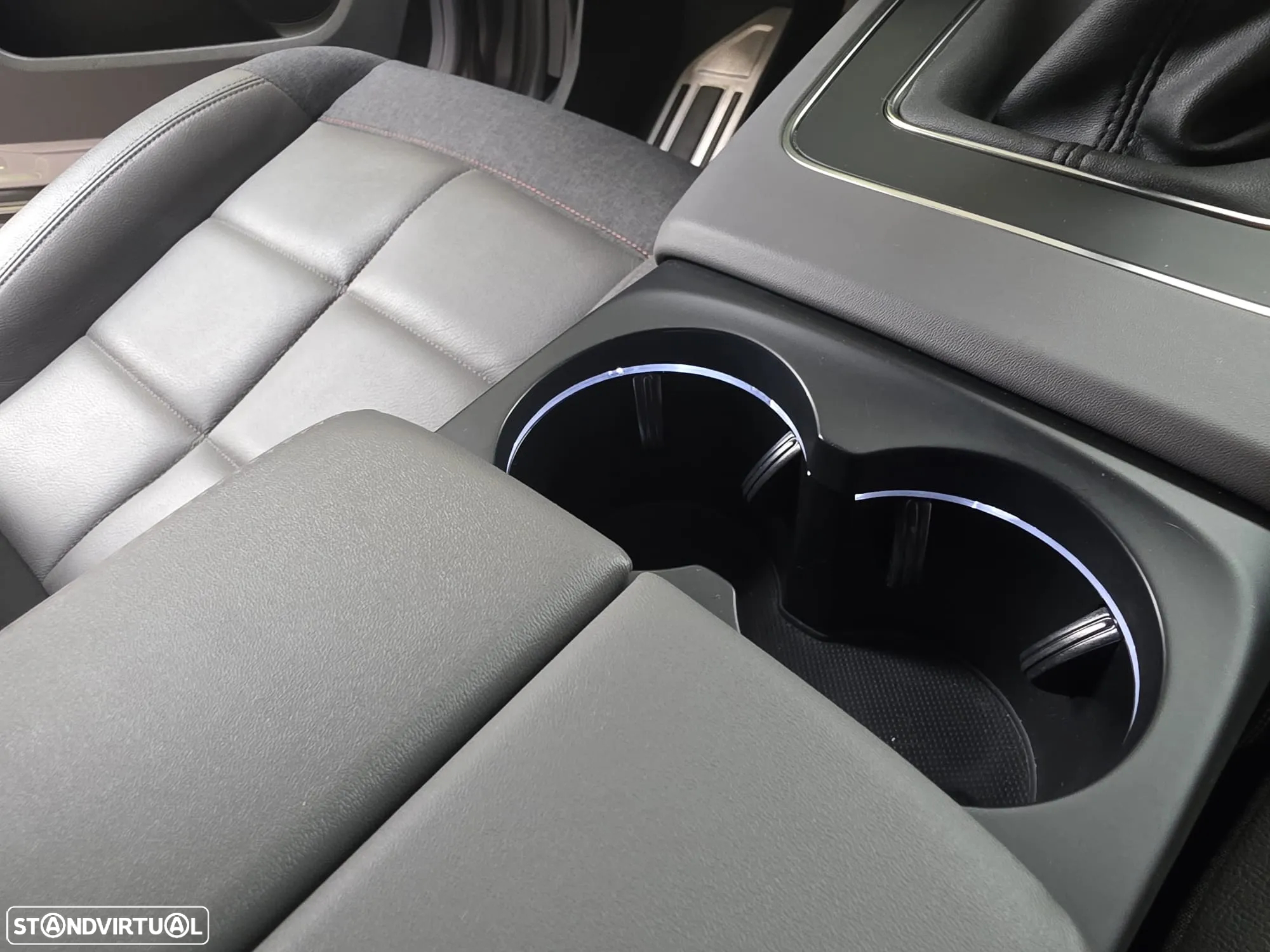 Citroën C5 Aircross Pure Tech 130 S&S SHINE - 25