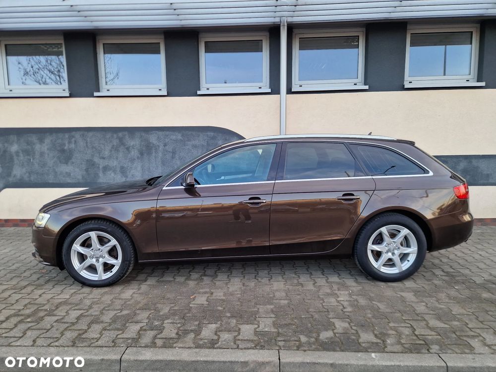 Audi A4 Avant 2.0 TDI Multitronic - 5