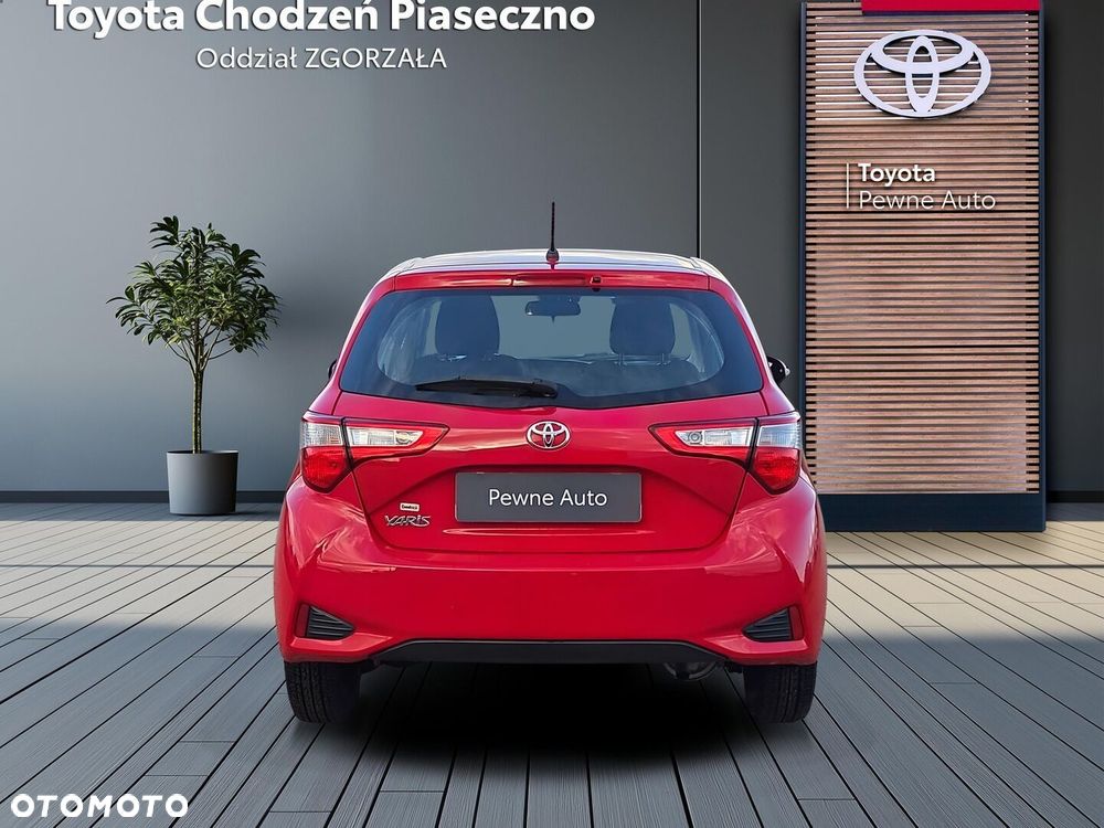 Toyota Yaris - 5