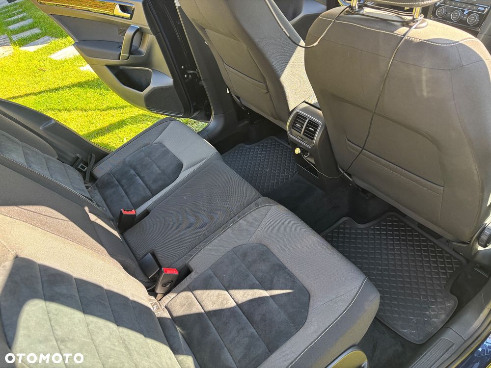 Volkswagen Golf Sportsvan - 20