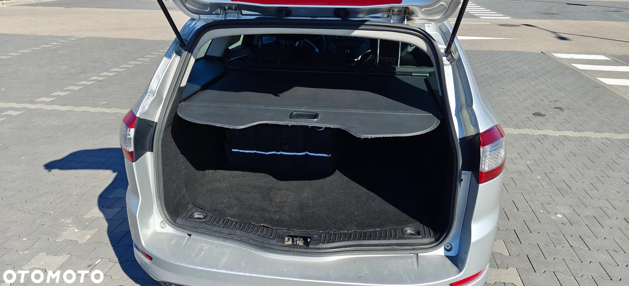 Ford Mondeo 2.0 TDCi Silver X - 13