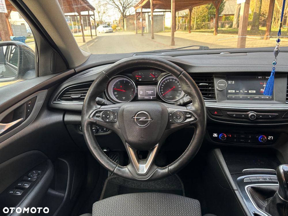 Opel Insignia 1.6 (118g) Business Innovation - 28