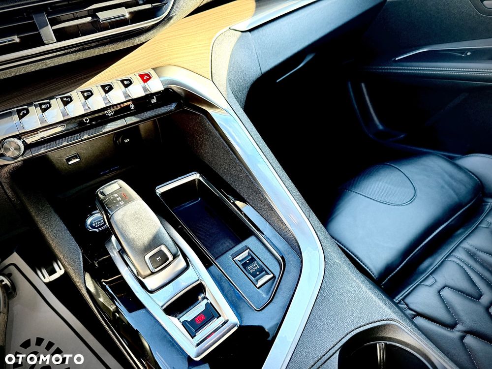 Peugeot 5008 1.5 BlueHDi GT S&S EAT8 - 27