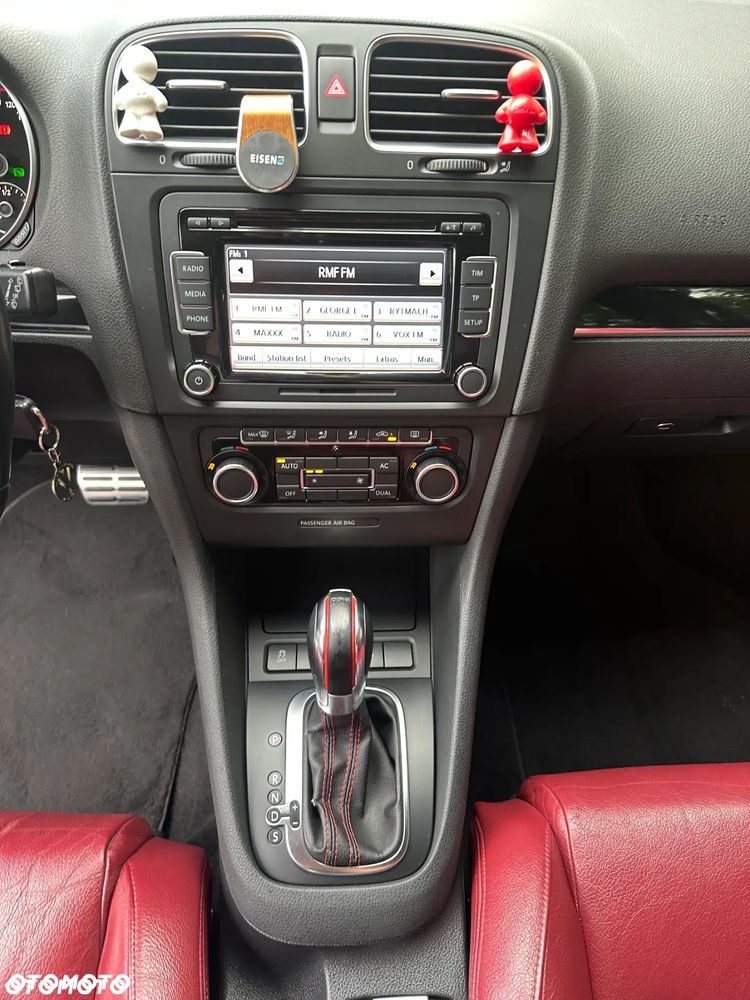 Volkswagen Golf VI 2.0 TSI GTI DSG - 22