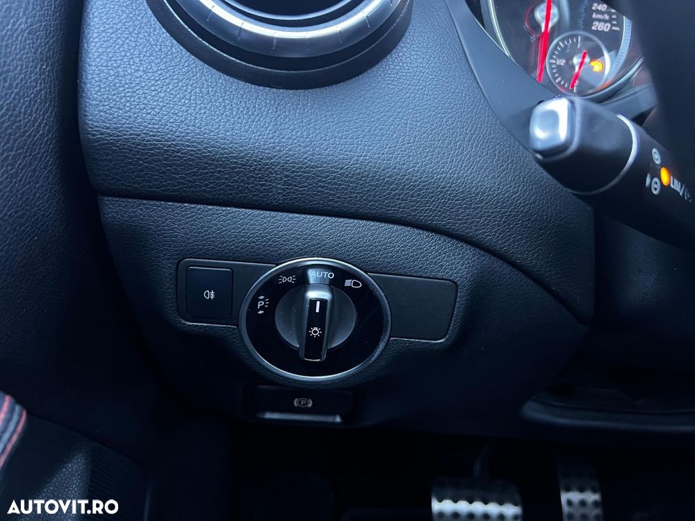 Mercedes-Benz CLA - 19