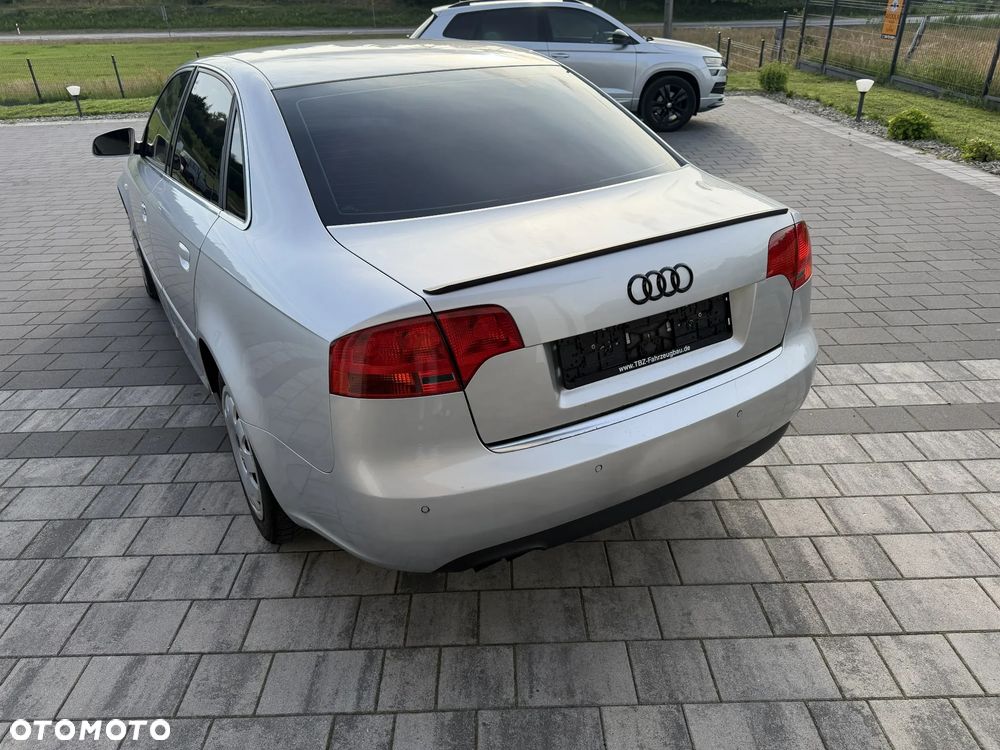 Audi A4 Limousine 2.0 TDI DPF - 5