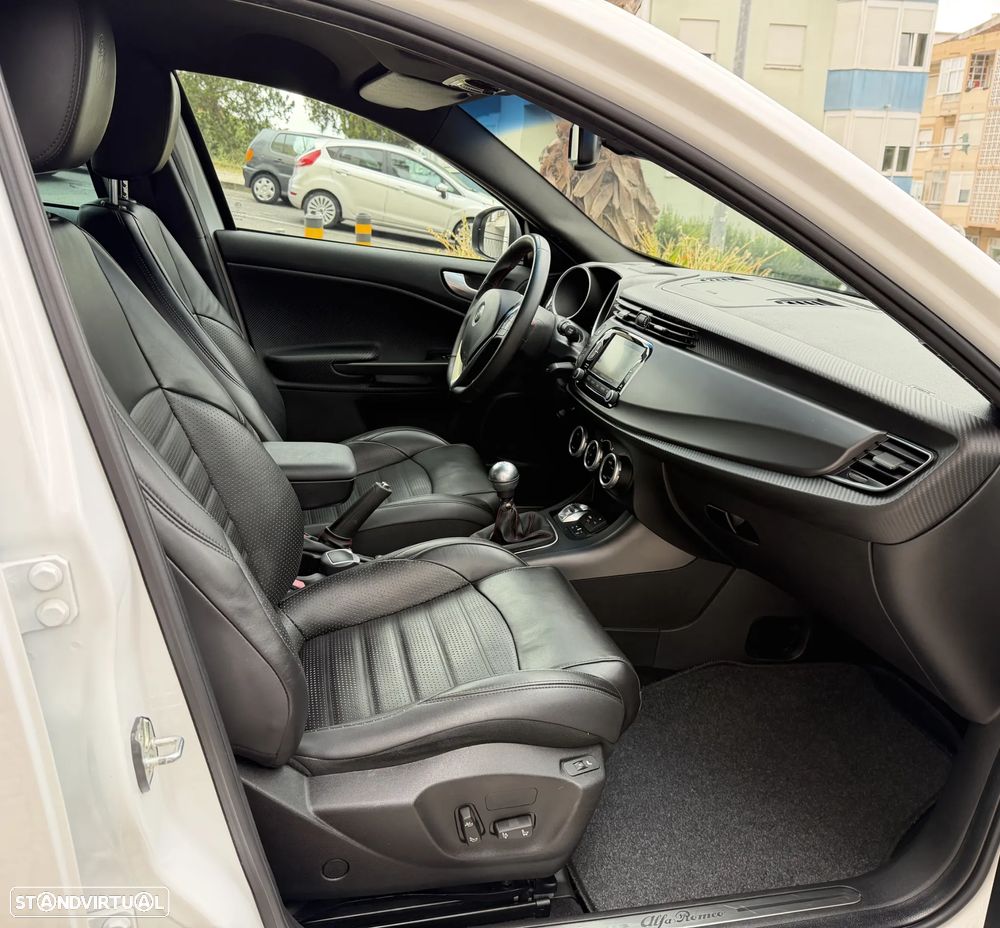 Alfa Romeo Giulietta 1.4 T M-air Sport - 19