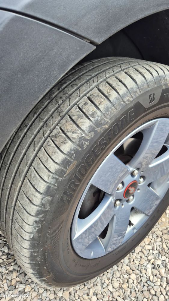 Chevrolet Captiva 2.0 VCDi Seven 7L - 15